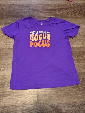 Purple "Just a Bunch of Hocus Pocus" Graphic Tee
